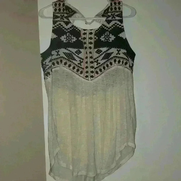 Lucky Brand Tops - Lucky Brand Embroidered Aztec Top